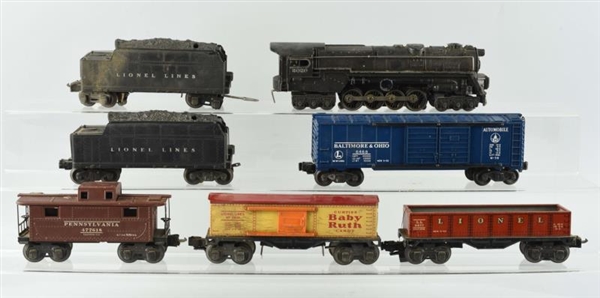 LARGE LOT OF LIONEL NO. 2020, CARS & ACCESSORIES. 