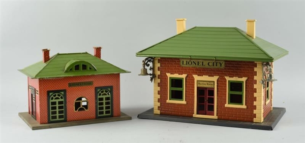 LOT OF 2: LIONELVILLE PRE WAR TRAIN STATIONS.     