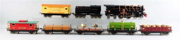 LOT OF 8: LIONEL 400E LOCOMOTIVE W/ FREIGHT CARS. 