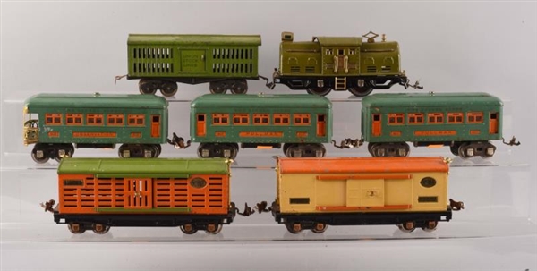 LOT OF 7: LIONEL #252, FREIGHT & PASSENGER CARS.  