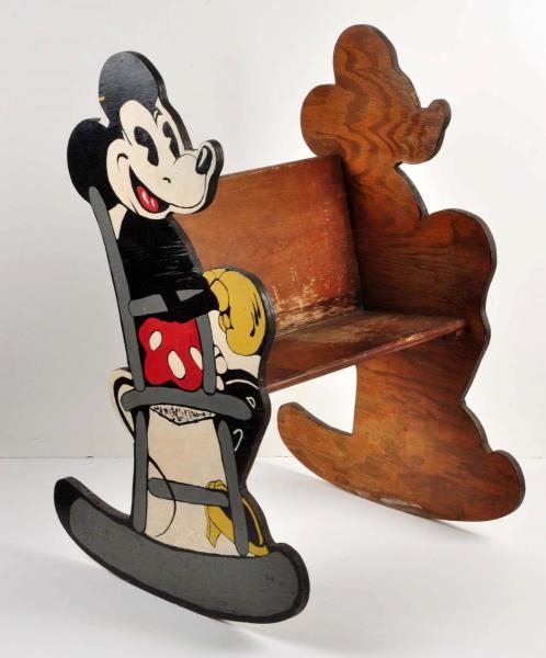 MICKEY MOUSE ROCKING BENCH.                       