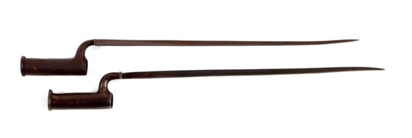 LOT OF 2: BROWN BESS PERIOD BAYONETS.             