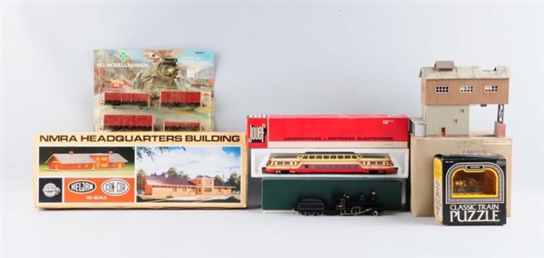 LOT OF 5: TRAIN AND TRAIN RELATED ITEMS.          