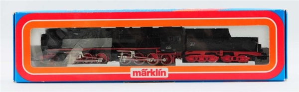 MARKLIN NO. 3102 STEAM LOCOMOTIVE IN BOX.         