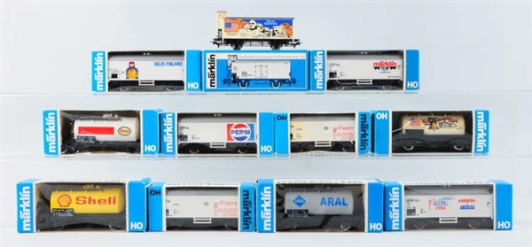 LOT OF 11: MARKLIN FREIGHT CARS.                  