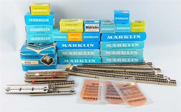 LARGE LOT OF MARKLIN TRACK AND PARTS IN BOXES.    