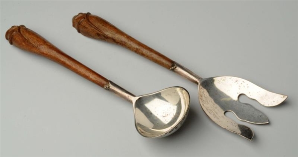 PAIR OF MEXICAN STERLING SALAD SERVERS.           