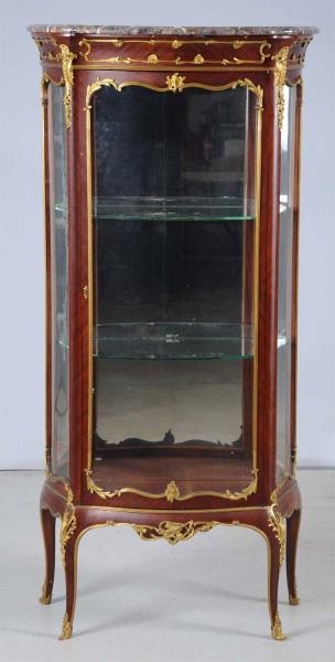 FINE FRENCH BRONZE MOUNTED VITRINE W/ MARBLE TOP. 