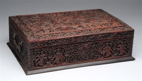 FINE CHINESE CAMPHOR WOODEN HINGED BOX.           