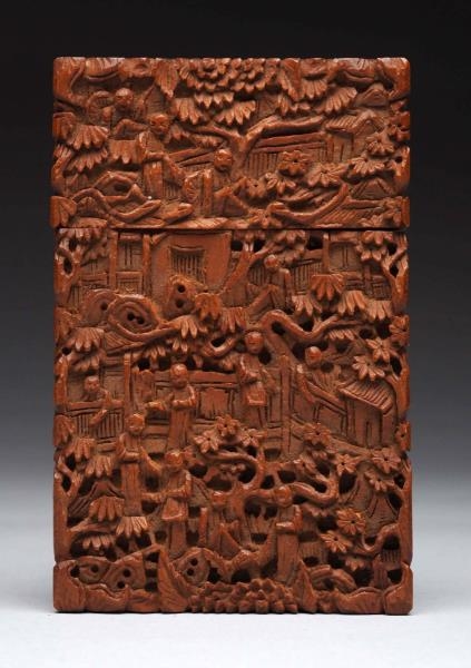 19TH CENTURY CHINESE CARVED WOODEN BOX CARD CASE. 