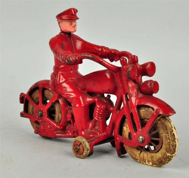 RED CAST IRON HARLEY DAVIDSON MOTORCYCLE.         