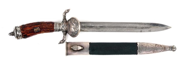 FORESTERS EICHHORN TRIPLE ETCHED HUNTING SWORD.  