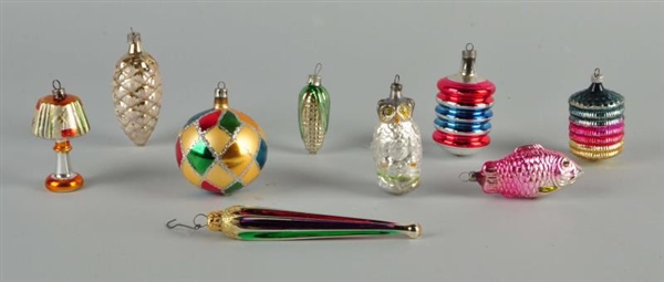 LOT OF 9: EARLY GLASS CHRISTMAS ORNAMENTS.        