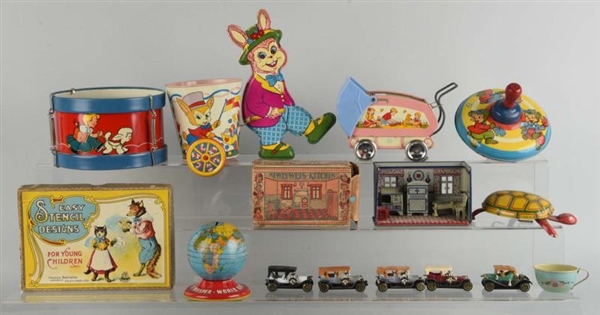 LARGE LOT OF  ASSORTED TIN LITHO TOYS.            