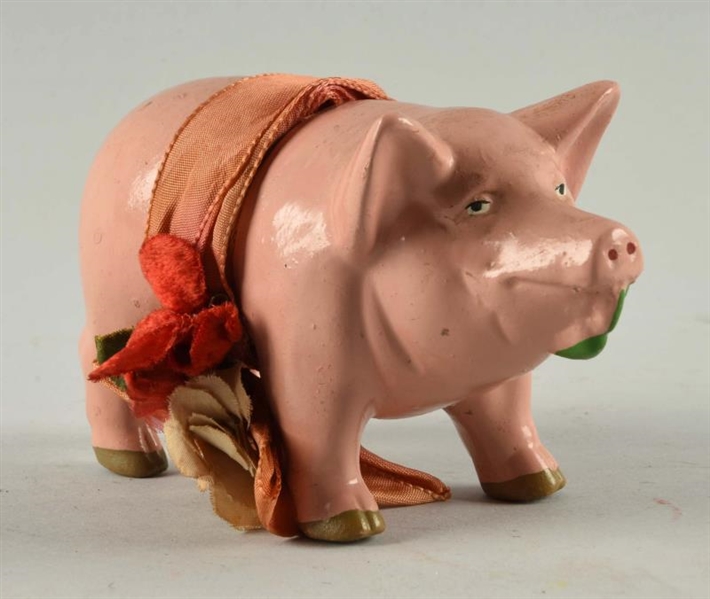 PIG CANDY CONTAINER.                              