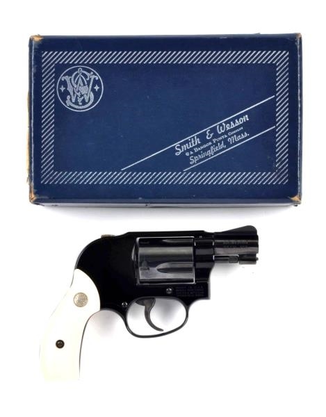 (M) BOXED S&W MODEL 38 BODYGUARD AIR WEIGHT.      