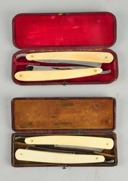 LOT OF 4: STRAIGHT RAZORS IN TWO CASE BOXES.      
