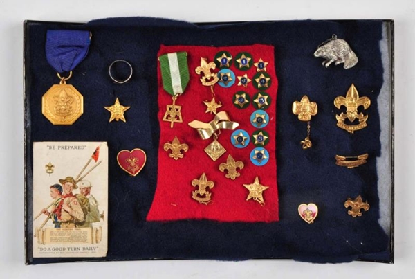 LOT OF 30: SCOUTING BADGES, PINS AND RIBBONS.     