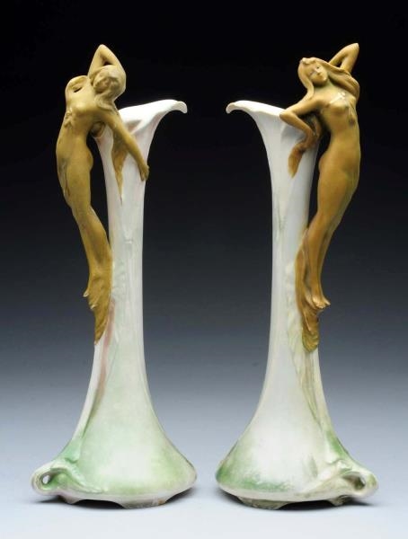 A PAIR OF ERNST WAHLISS OPPOSING MAIDEN VASES.    