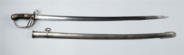 FRENCH OTHER RANKS CHASSEUR’S SWORD W/ SCABBARD.  