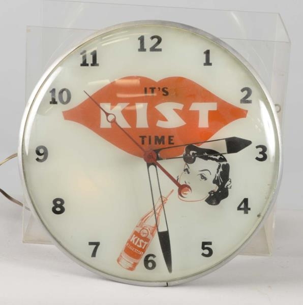 ITS KIST TIME WITH LADY & BOTTLE LIGHTED CLOCK   