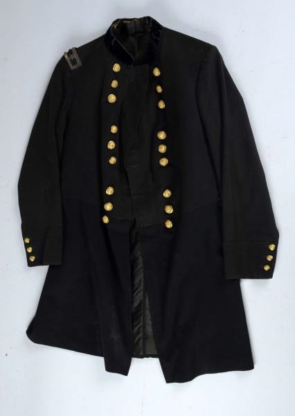 U.S. INDIAN WAR OFFICER’S DOUBLE-BREASTED COAT.   
