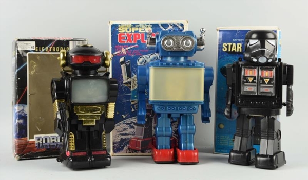 LOT OF 3: BATTERY OPERATED SPACE ROBOTS IN BOXES. 