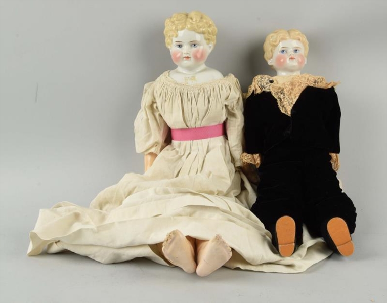 LOT OF 2: ANTIQUE BLONDE CHINA HEAD DOLLS.        