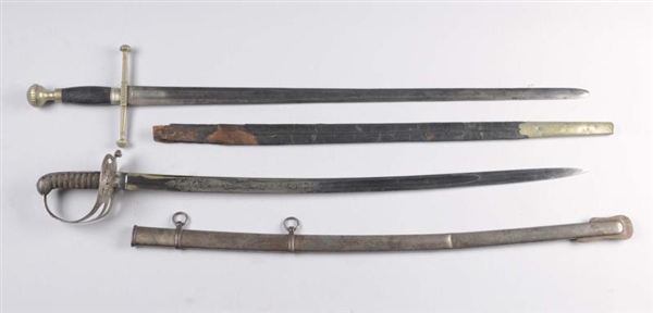 LOT OF 2: BROAD & AMERICAN CAVALRY SABRES.        