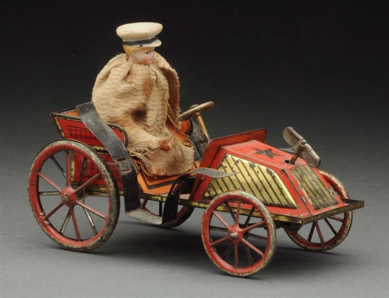 UNUSUAL GERMAN TIN LITHO WIND-UP AUTOMOBILE TOY.  