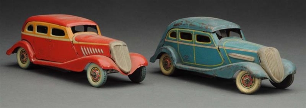 LOT OF 2: JAPANESE PRE WAR TIN LITHO AUTOMOBILES. 