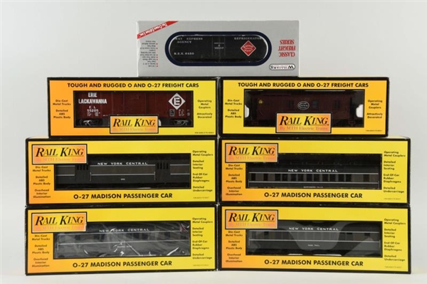 LOT OF 7:  MTH & WILLIAMS ROLLING STOCK.          