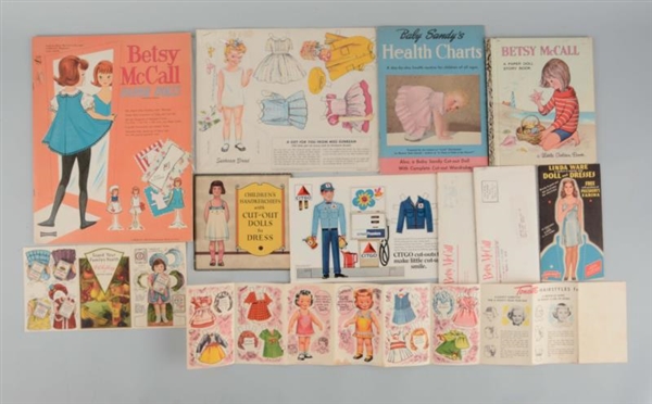 LOT OF ASSORTED VINTAGE ADVERTISING PAPER DOLLS.  