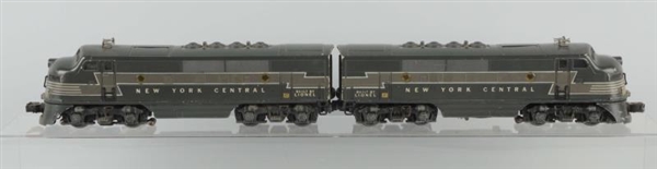 LIONEL NO. 2344 NEW YORK CENTRAL AA F-3 SET.      