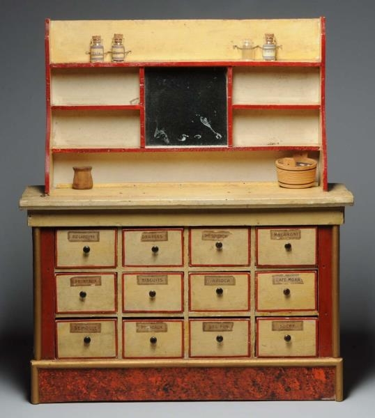 UNUSUAL WOODEN DOLL KITCHEN OR SHOP DISPLAY.      