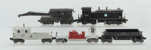 LOT OF 5: LIONEL NO.622 LOCOMOTIVE & FREIGHT CARS.