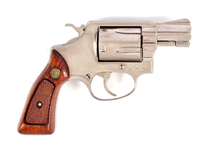 (M) S&W MODEL 36 DOUBLE ACTION REVOLVER.          