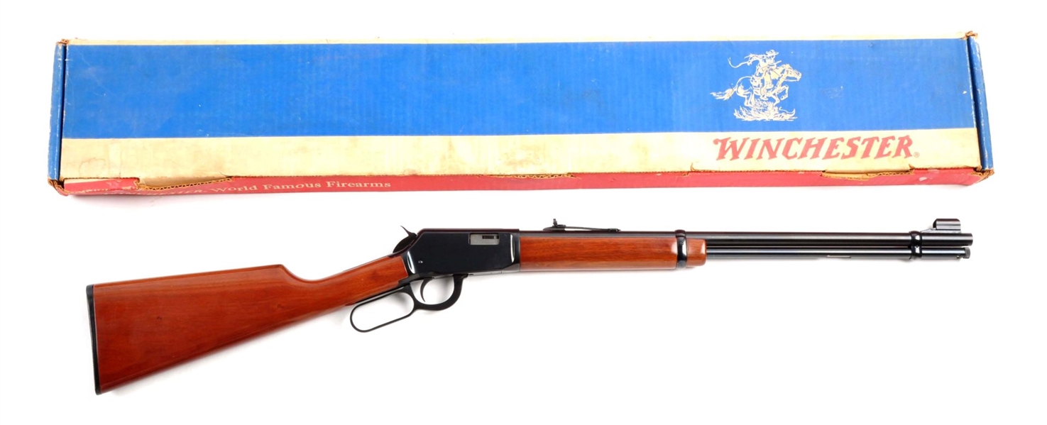 (M) BOXED WINCHESTER 9422 XTR LEVER ACTION RIFLE. 