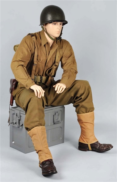 WWII US ARMY MANNEQUIN.                           