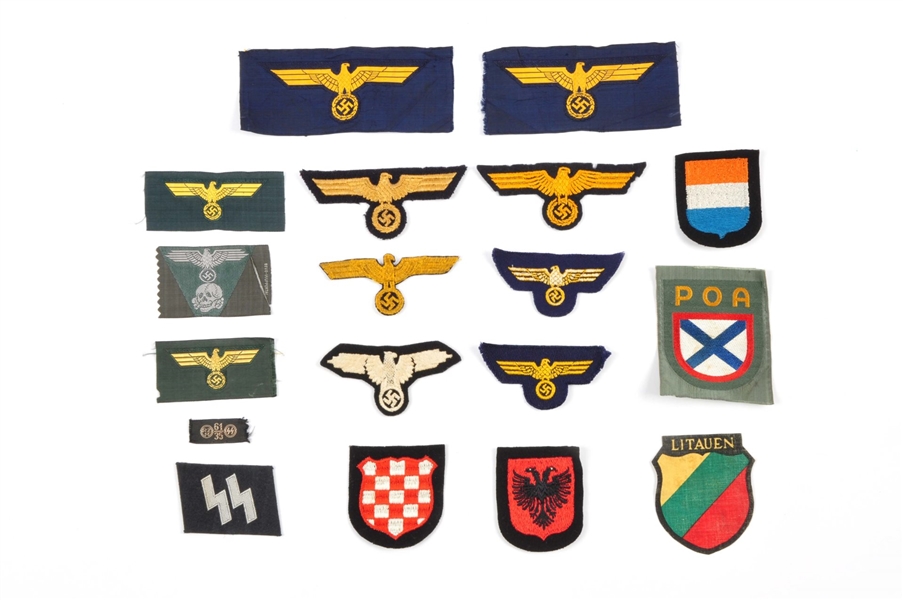 LOT OF 18: MISC. GERMAN ARMY INSIGNIA.            