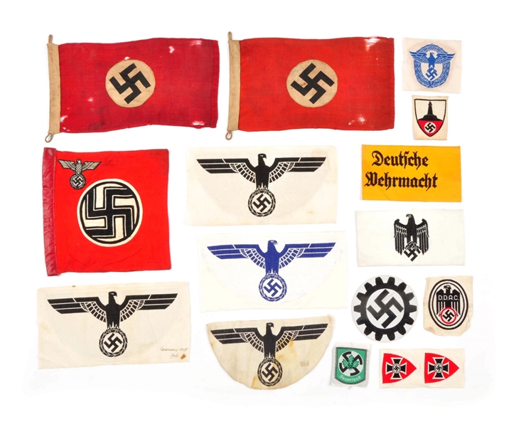 LOT OF MISCELLANEOUS GERMAN INSIGNIA.             