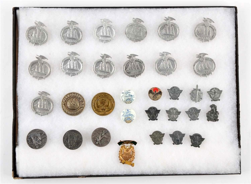 LOT OF 32: GERMAN THIRD REICH TINNIES & PINS.     