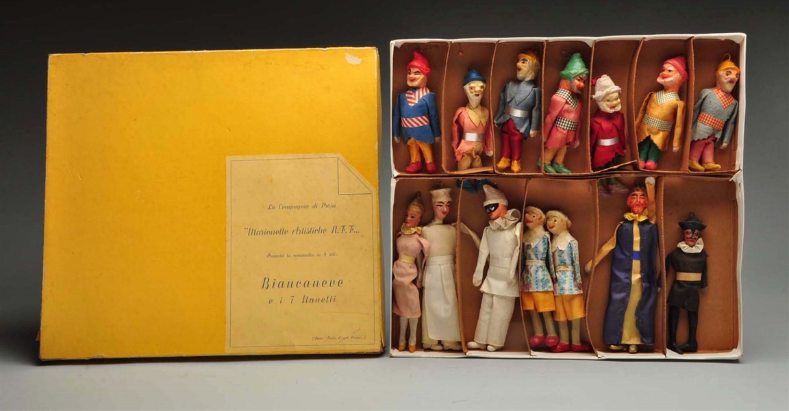 BOX OF 14 SPANISH WOODEN CARVED MARIONETTE DOLLS.      