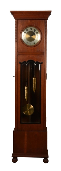 EARLY 20TH CENTURY GERMAN TALL CASE CLOCK.        