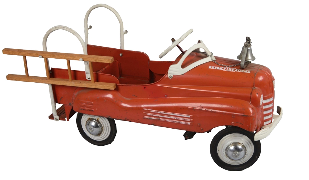 MURRAY FIRE TRUCK PEDAL CAR