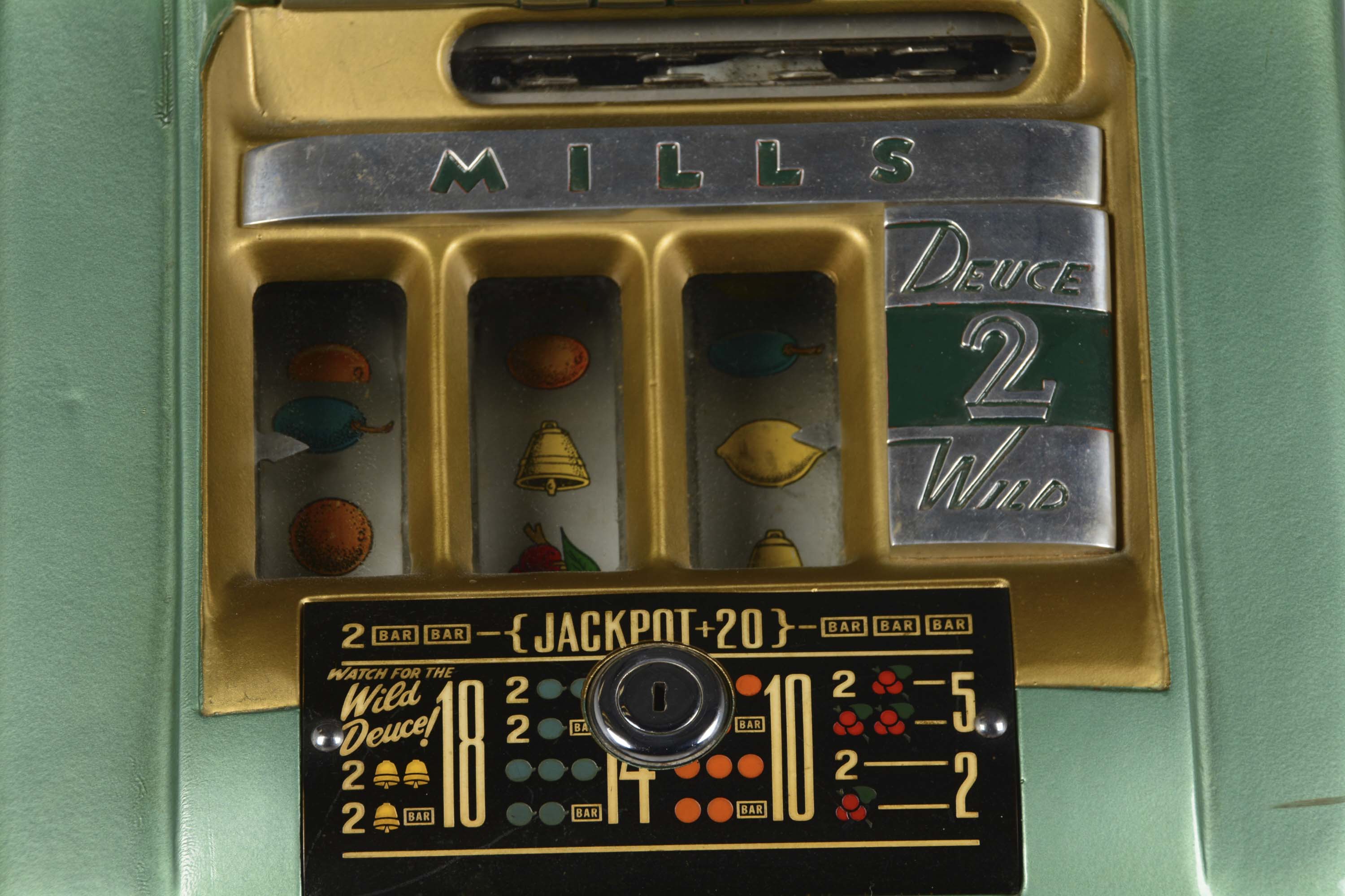 wild deuce antique slot machine