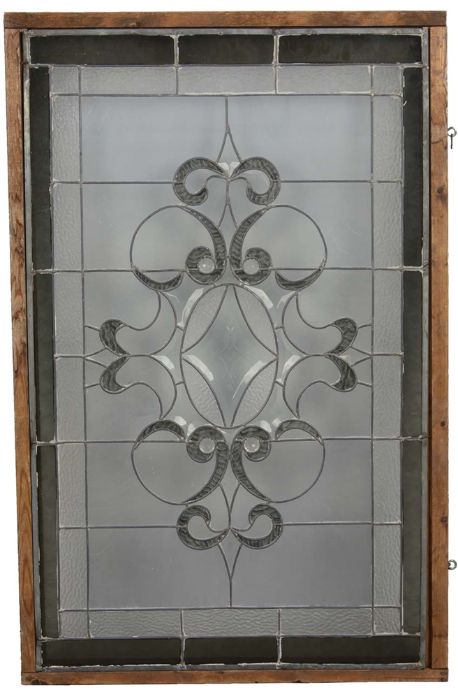 VICTORIAN STYLE STAINED GLASS WINDOW