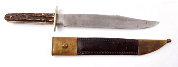 BOWIE STYLE KNIFE IN LEATHER SHEATH.