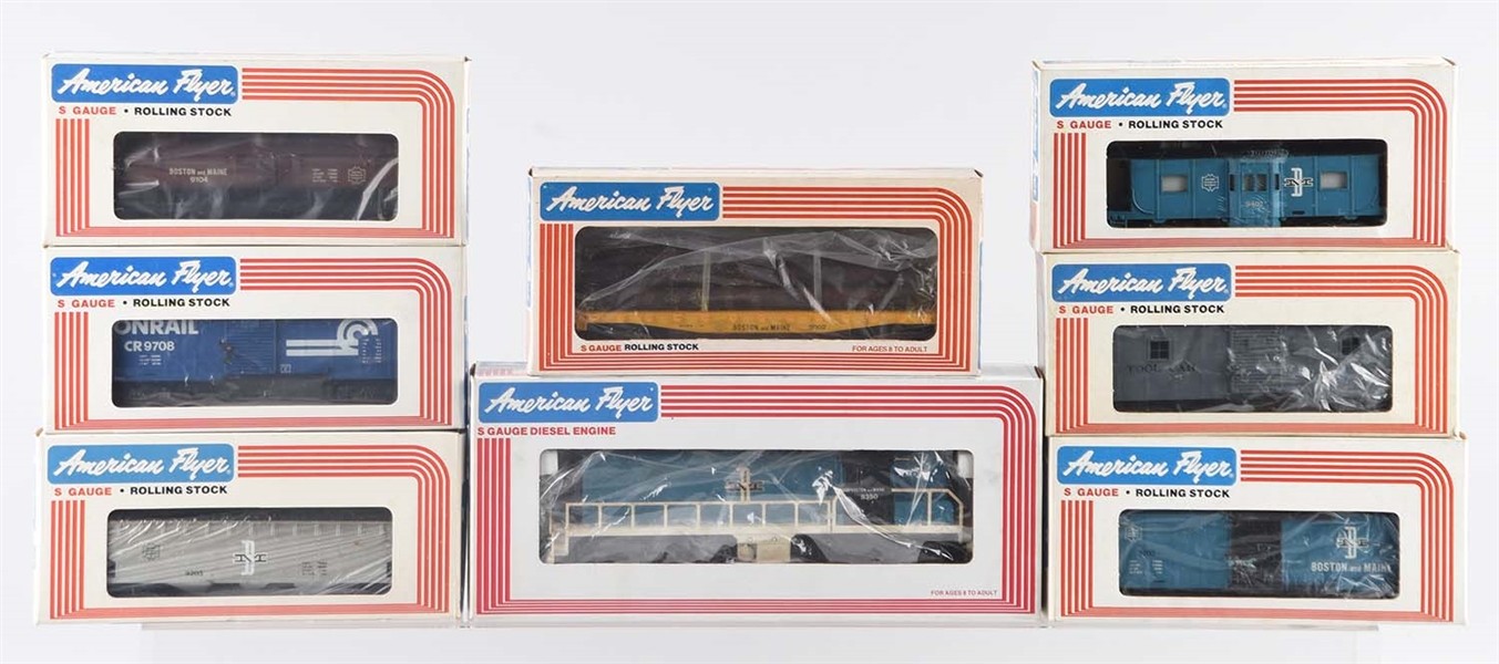 LOT OF 8: AMERICAN FLYER BOSTON & MAINE FREIGHT SET.