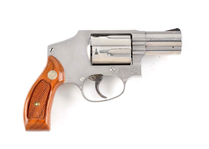(M) BOXED S&W MODEL 640-1 DOUBLE ACTION REVOLVER.